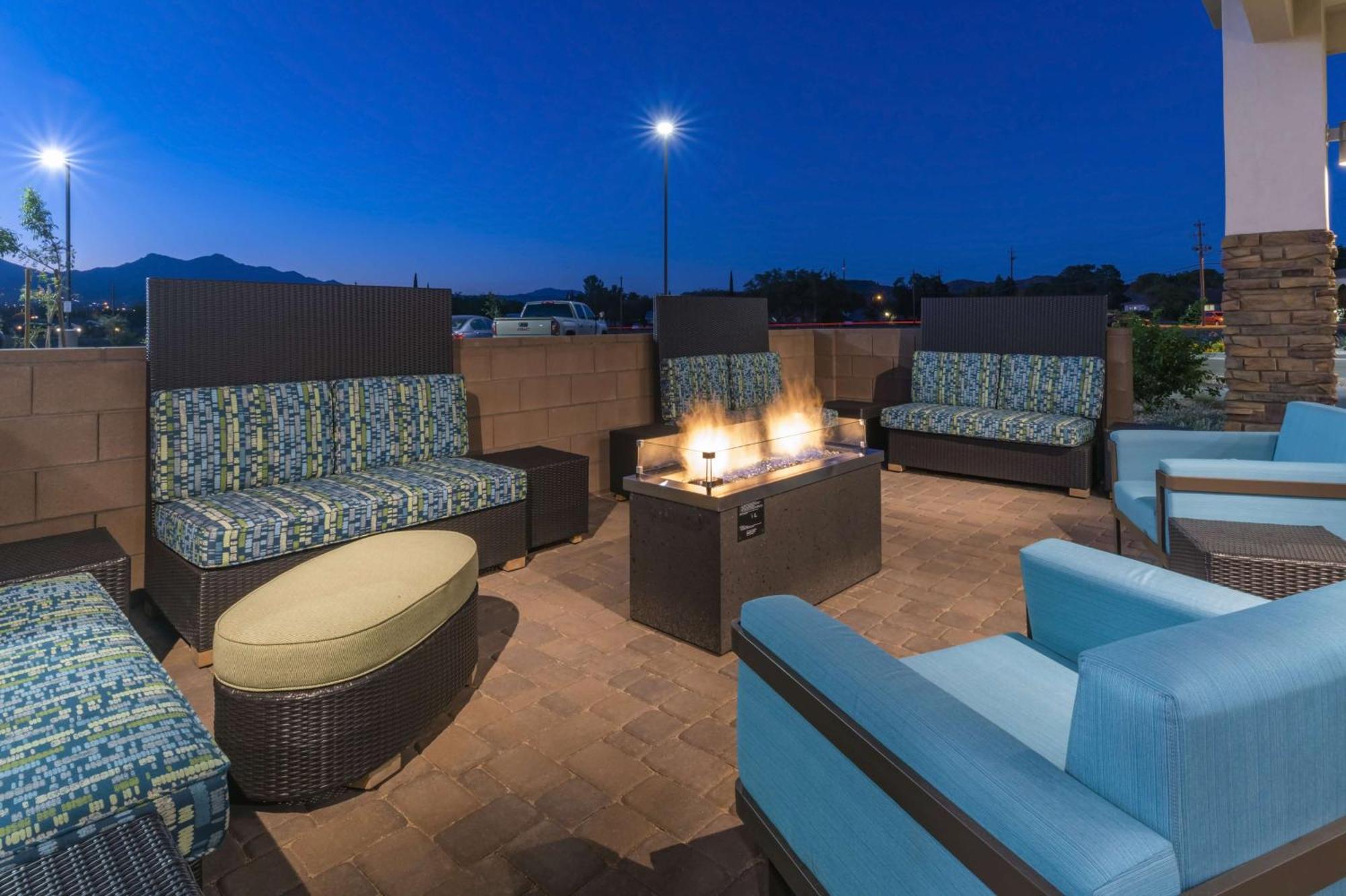 Home2 Suites By Hilton Kingman Esterno foto